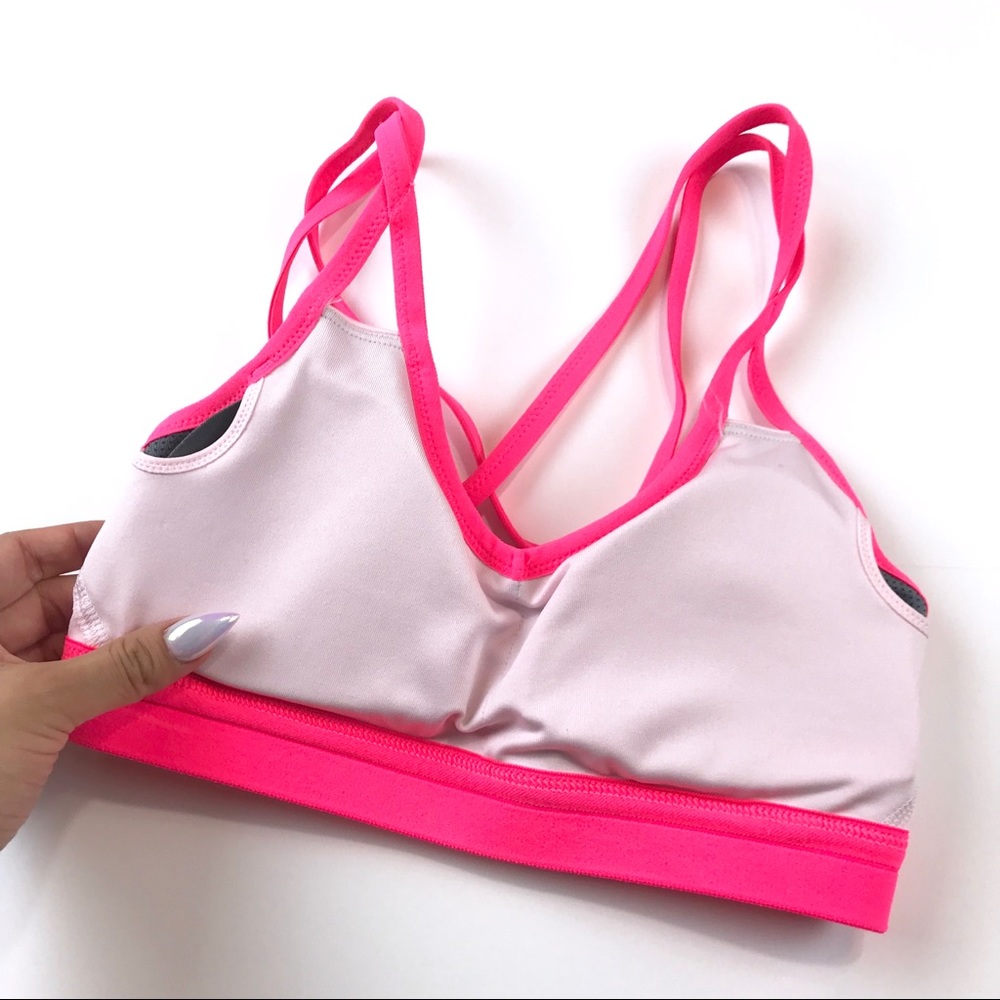 Nike logo pink strappy sports bra - Picture 3 of 4